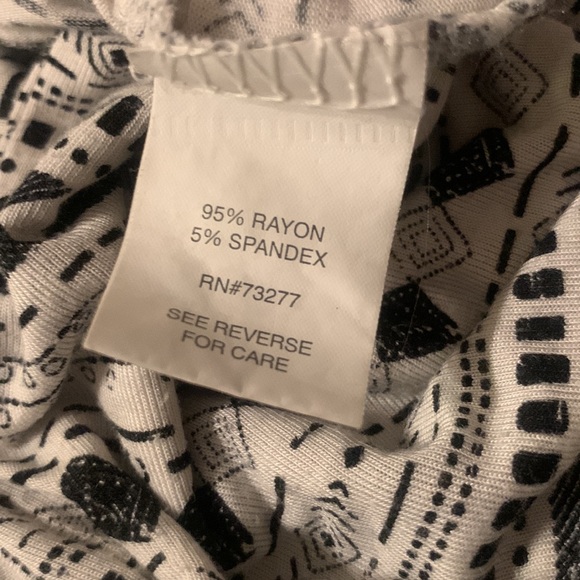 MUDD Aztec tee - Picture 4 of 5